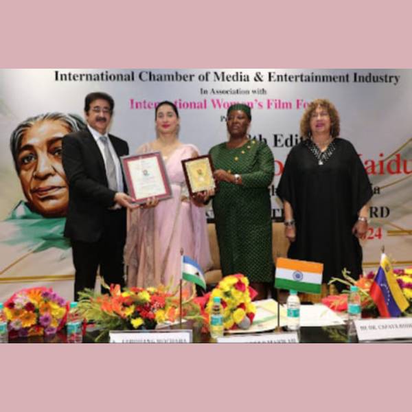 Glimpses - 8th Edition, Dr. Sarojini Naidu, The Nightingale of India, INTERNATIONAL AWARD, For Working Women 2024 - Rooppreet Caur Keer 8th Edition, Dr. Sarojini Naidu, The Nightingale of India, INTERNATIONAL AWARD, For Working Women 2024 - Rooppreet Caur Keer